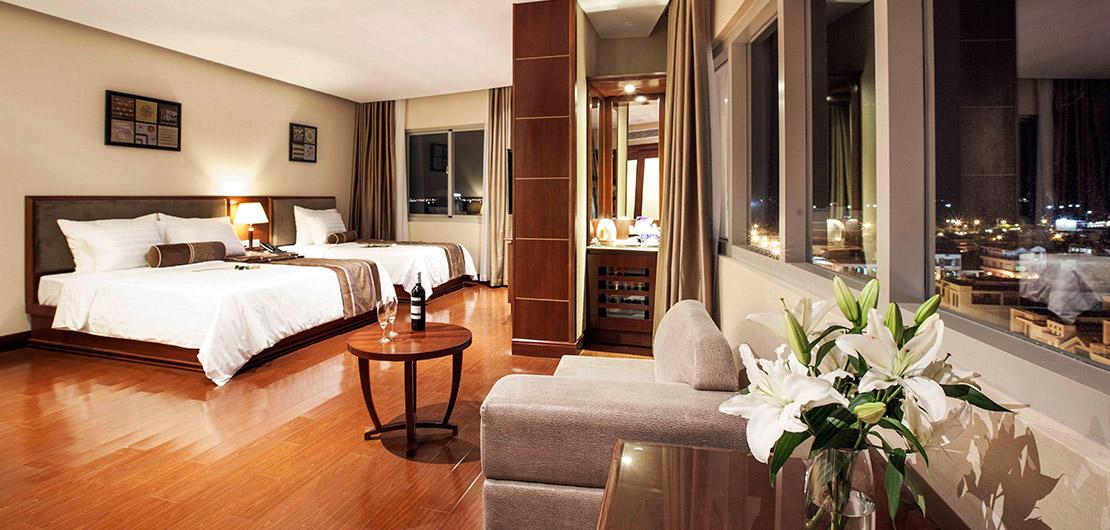 Stay Hotel Khách sạn